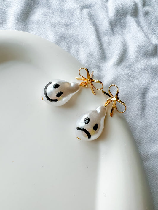 Happy and Sad Bow Earrings | Pearl Earrings