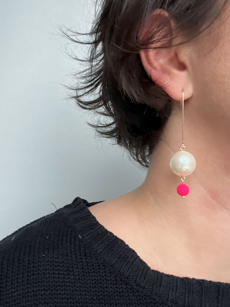 Neon Pink Dot Drop Earrings | Vintage Beaded Earrings