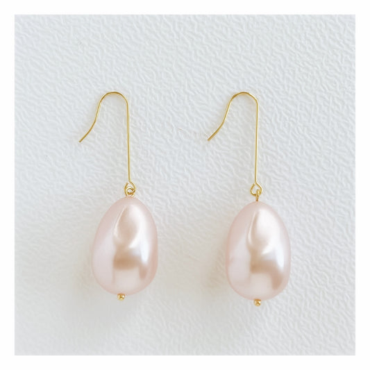 Light Pink Pearl Earrings | Vintage Beaded Earrings
