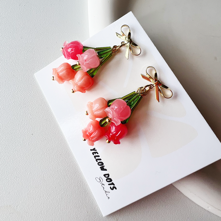 Upside Down Little Tulip Bouquet Earrings | Beaded Earrings